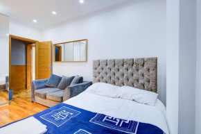 Marble Arch Service Apartment